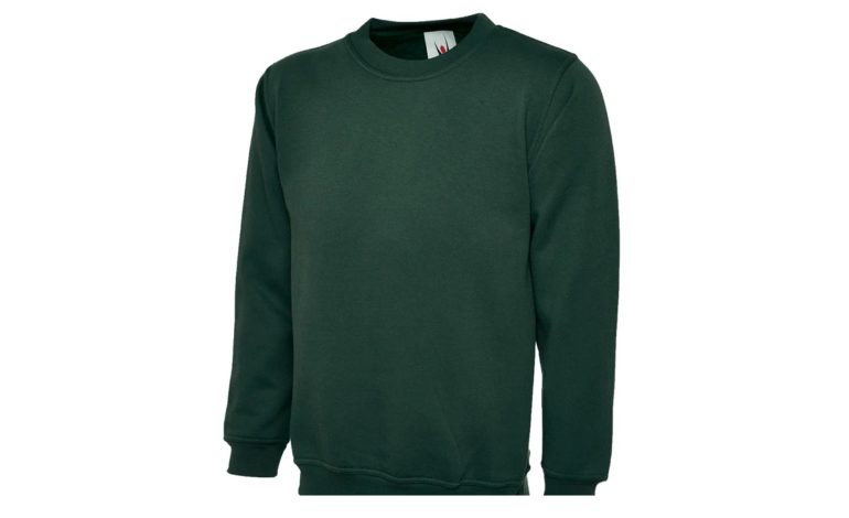 Upgrade Your Wardrobe with Uneek Clothing UK: The Perfect Blend of Comfort and Style